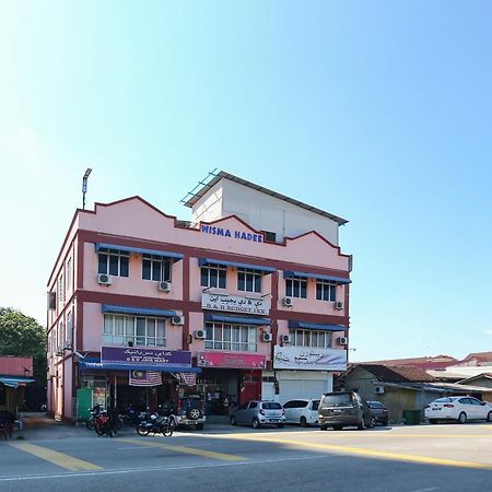 SPOT ON 89755 D&d Budget Inn Kota Bharu Exterior foto