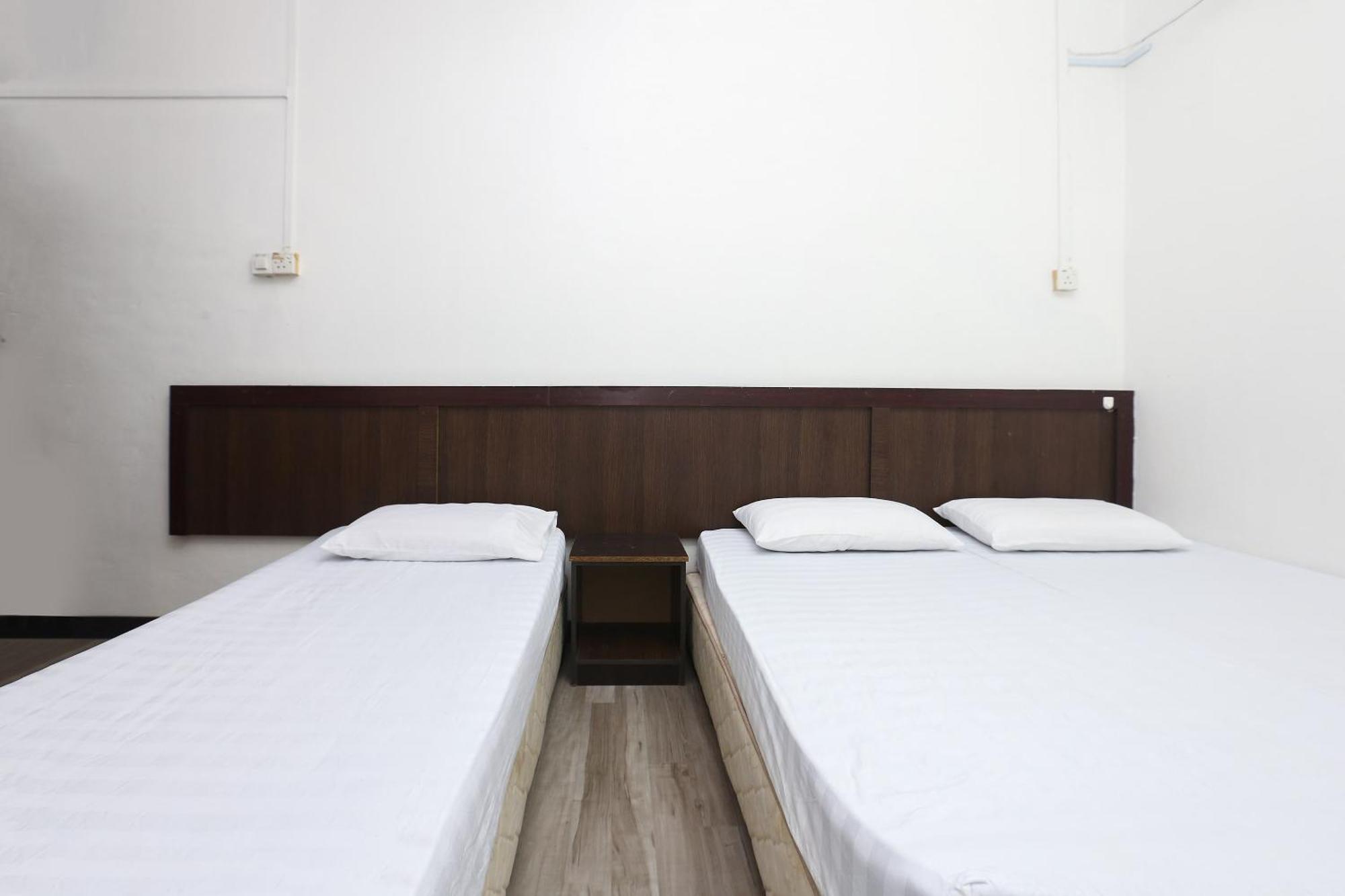 SPOT ON 89755 D&d Budget Inn Kota Bharu Exterior foto