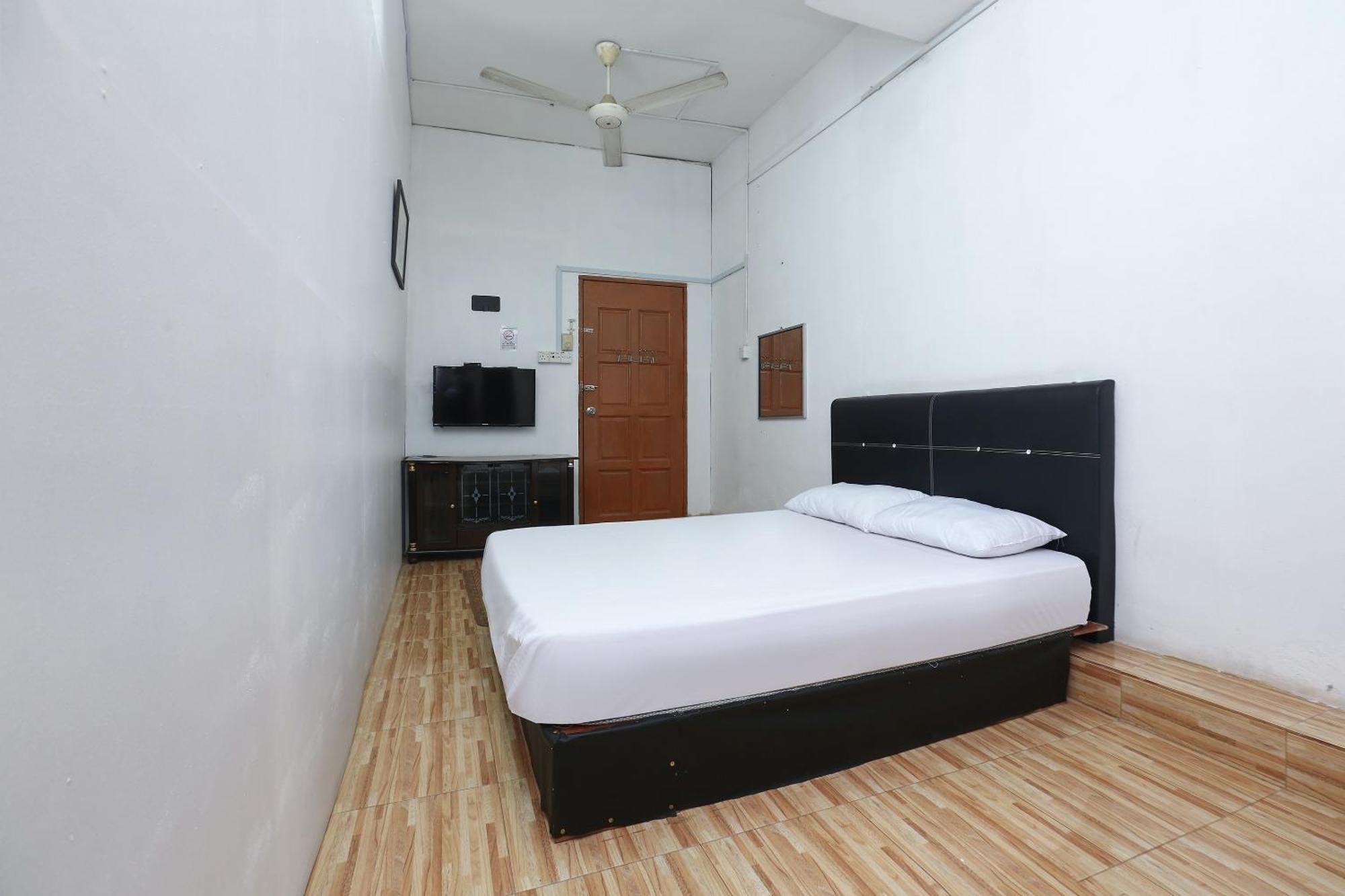 SPOT ON 89755 D&d Budget Inn Kota Bharu Exterior foto