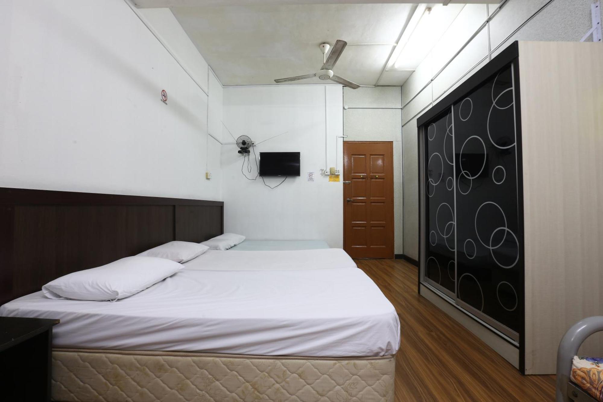 SPOT ON 89755 D&d Budget Inn Kota Bharu Exterior foto