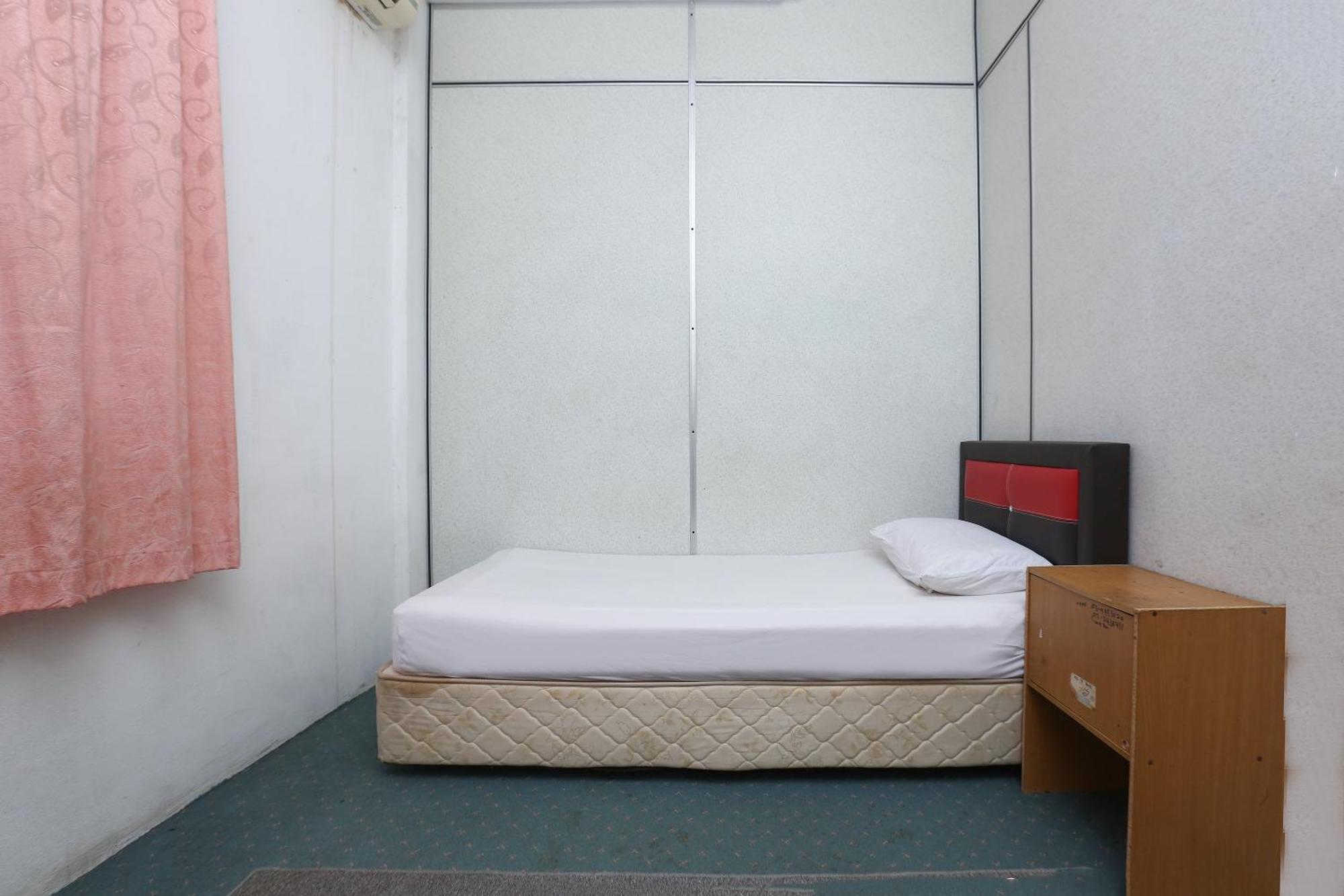 SPOT ON 89755 D&d Budget Inn Kota Bharu Exterior foto