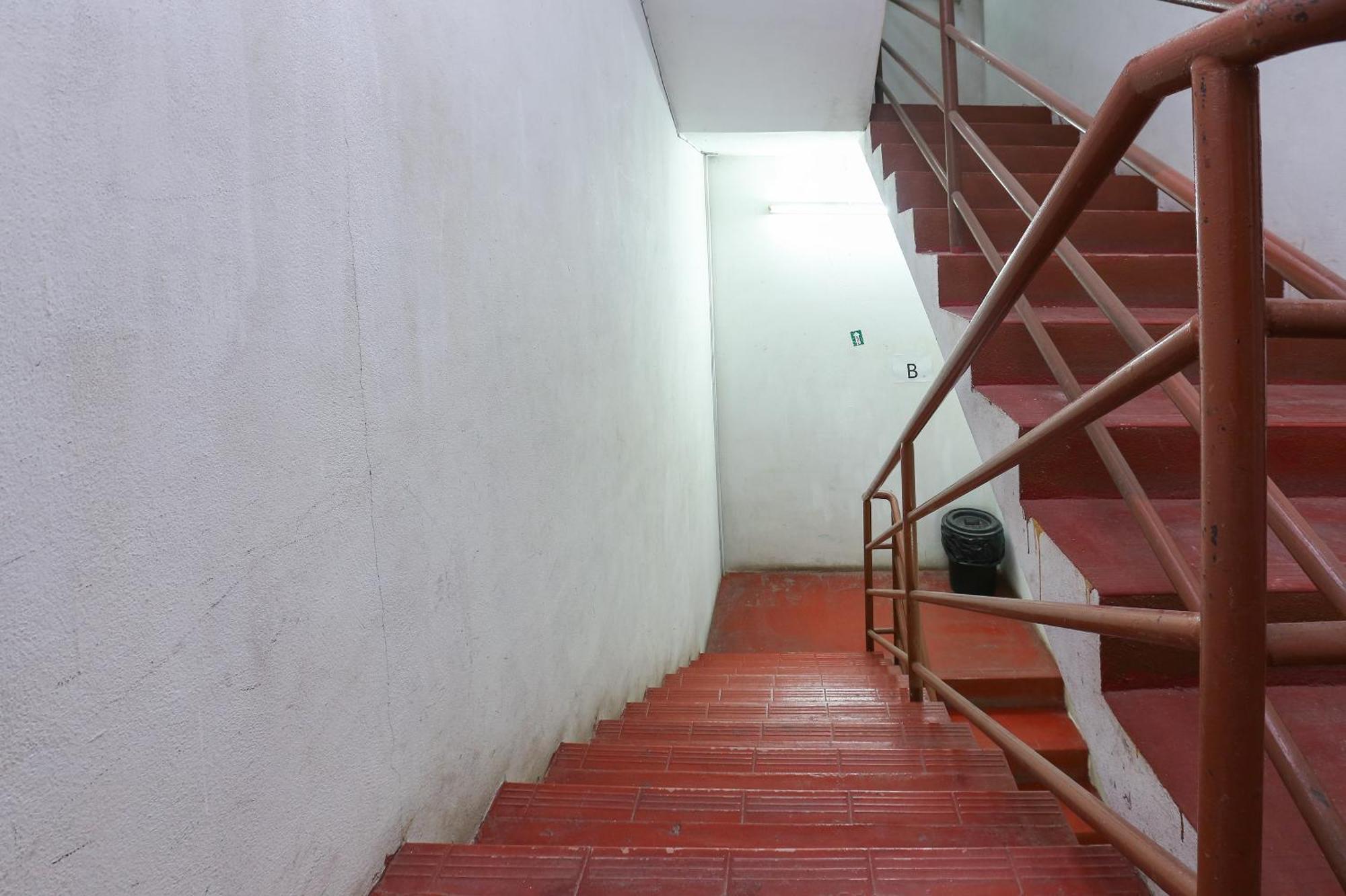 SPOT ON 89755 D&d Budget Inn Kota Bharu Exterior foto