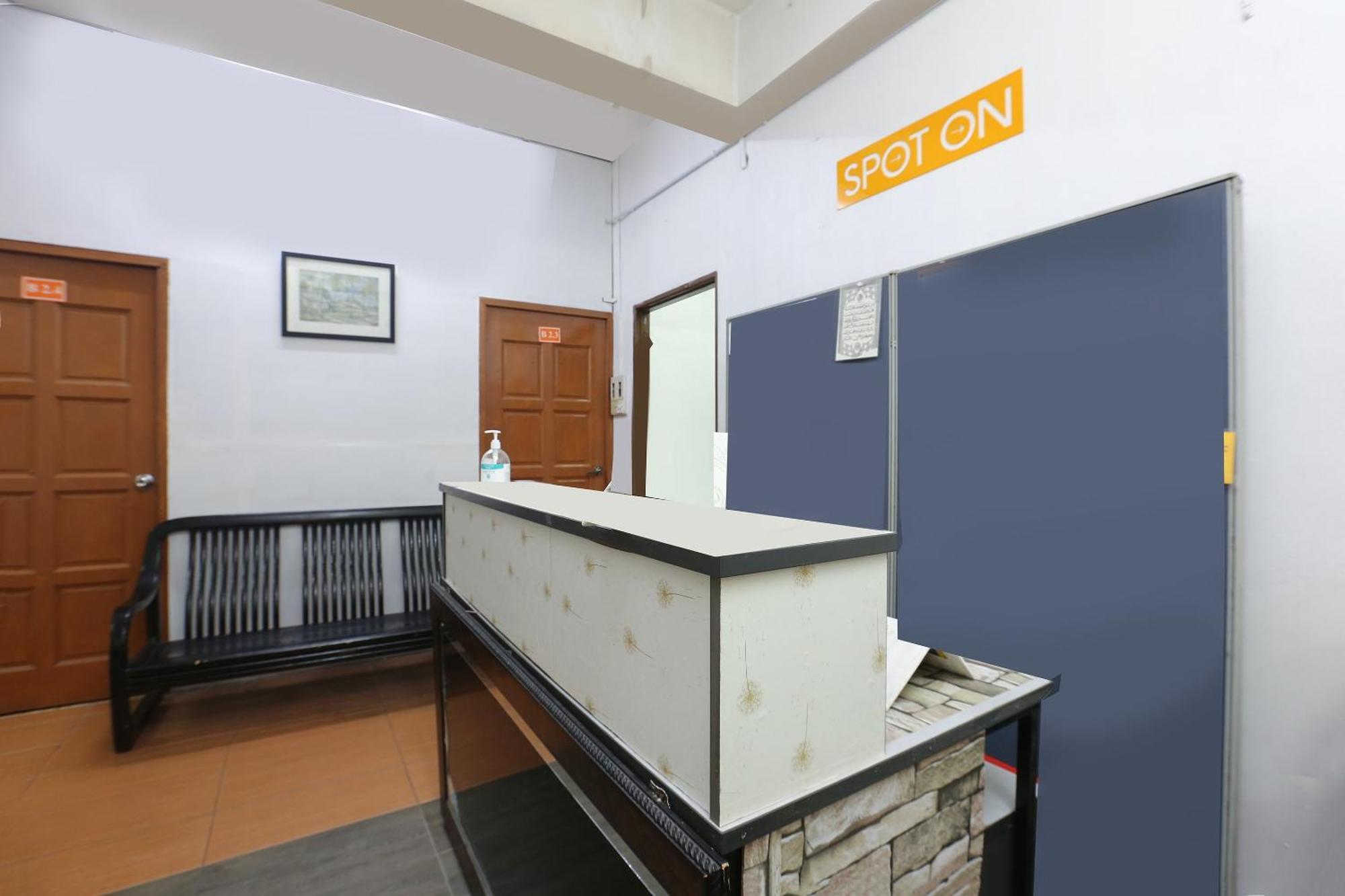 SPOT ON 89755 D&d Budget Inn Kota Bharu Exterior foto
