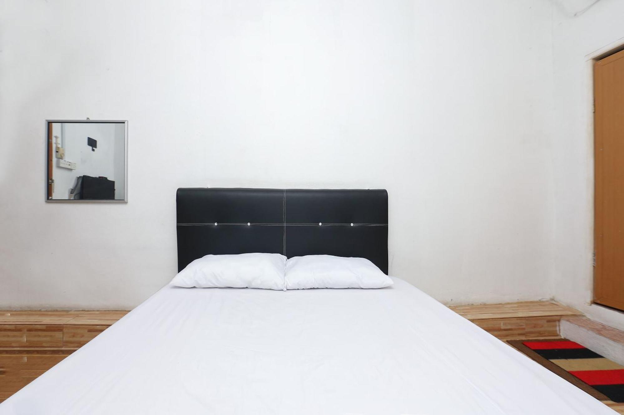 SPOT ON 89755 D&d Budget Inn Kota Bharu Exterior foto