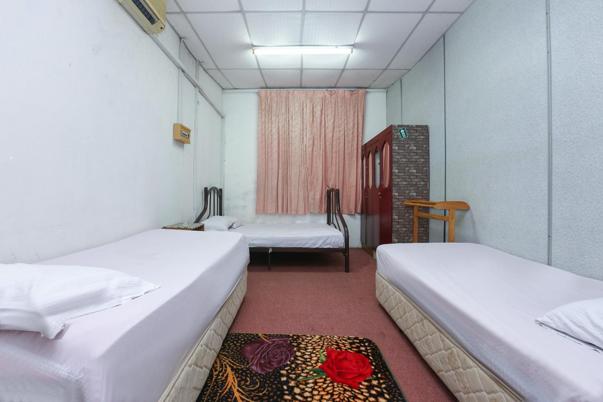 SPOT ON 89755 D&d Budget Inn Kota Bharu Exterior foto