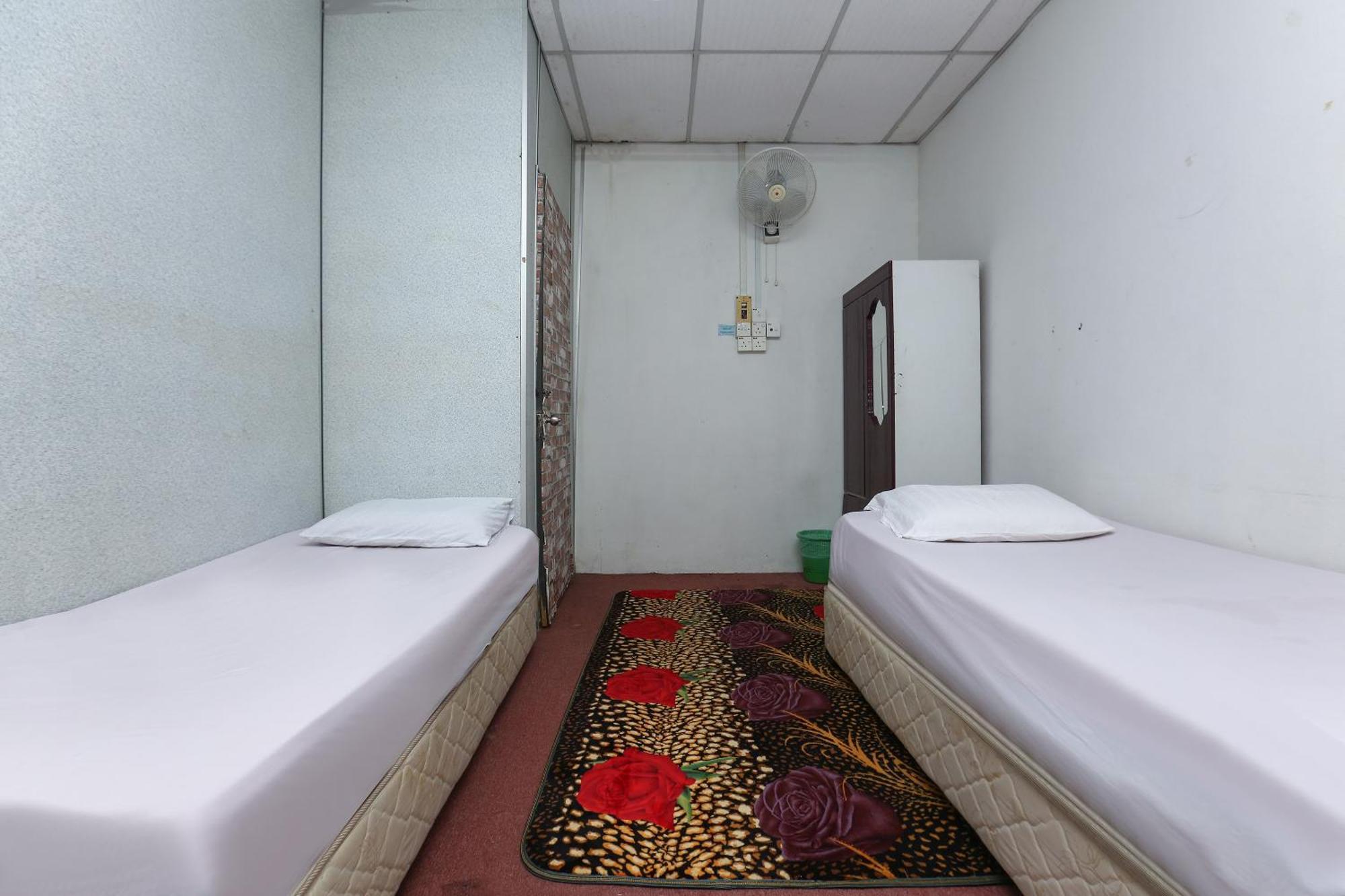 SPOT ON 89755 D&d Budget Inn Kota Bharu Exterior foto